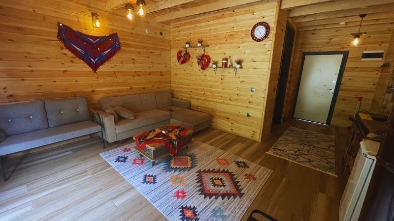 240 Rize Çamlıhemşin'de Doğanın İçinde Huzurlu Bungalov